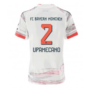 Fotbalové Dres Bayern Munich Dayot Upamecano #2 Dámské Venkovní Oblečení 2025-26 Krátký Rukáv